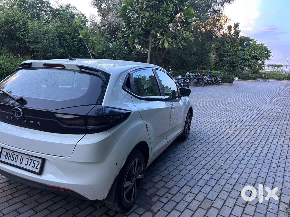 Tata Altroz Xz Icng 2024