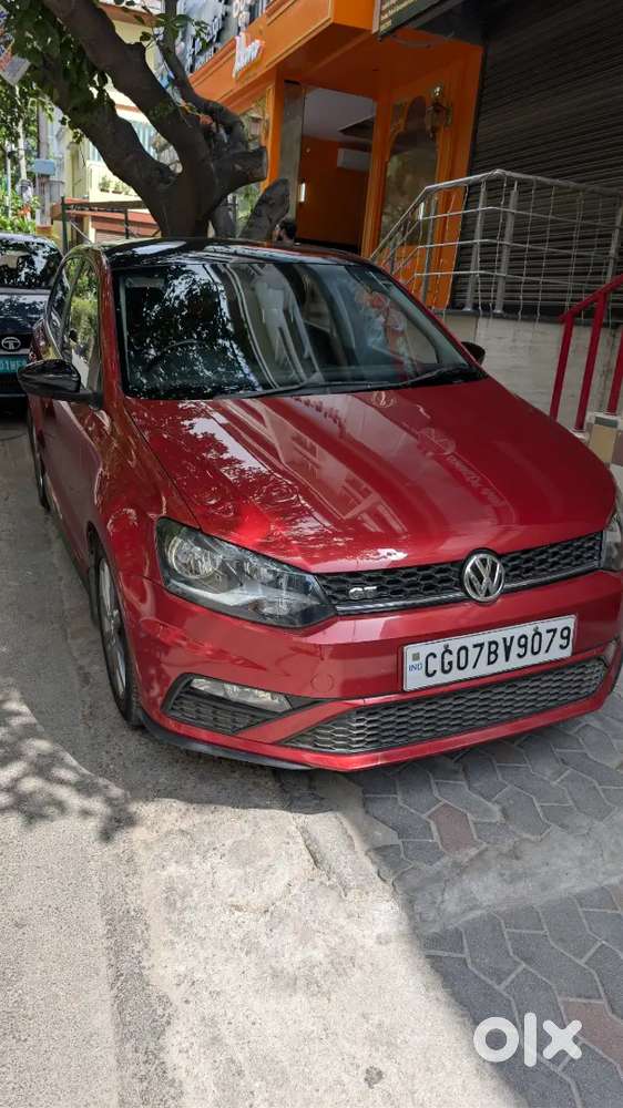 Volkswagen Polo Gt 1.2 Tsi Sunset Red, Black Roof.