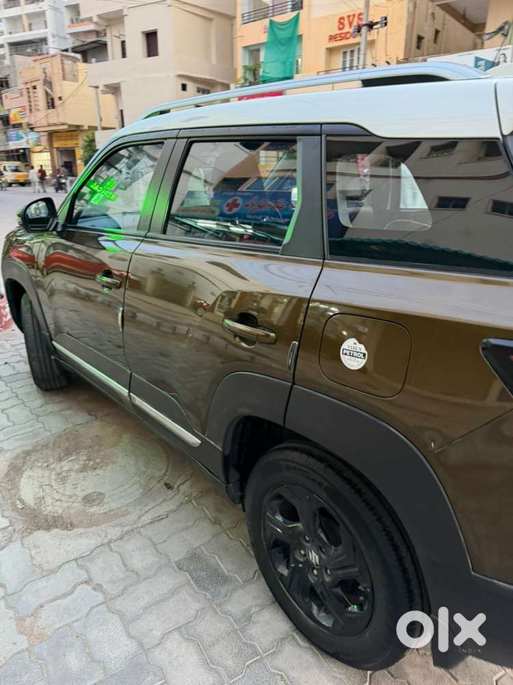 Maruti Suzuki Brezza 2023 Petrol 66000 Km Driven