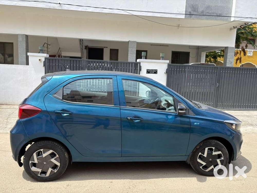 Tata Tiago Ev 2025 Electric 2000 Km Driven