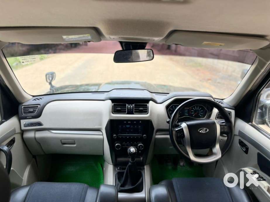 Mahindra Scorpio Classic 2.2 S 11 Mt 7 Str, 2021, Diesel