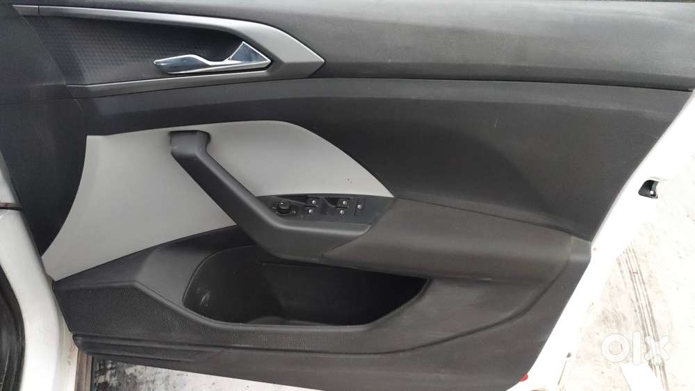 Skoda Kushaq 1.0 Ambition Classic Tsi At, 2021, Petrol
