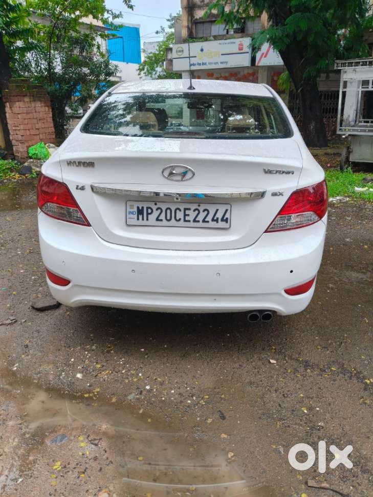 Hyundai Verna Sx Crdi At, 2014, Diesel