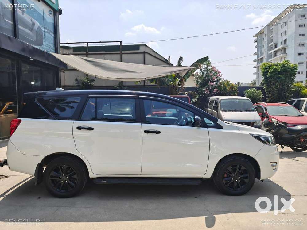 Toyota Innova Crysta Gx 2023 Mt D