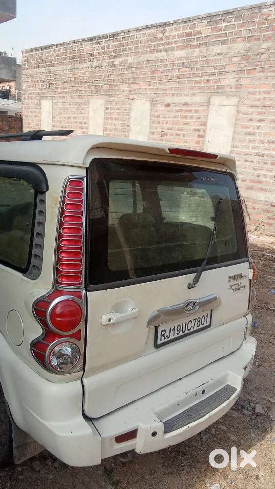 Mahindra Mhalk Scorpio Vlx 2014