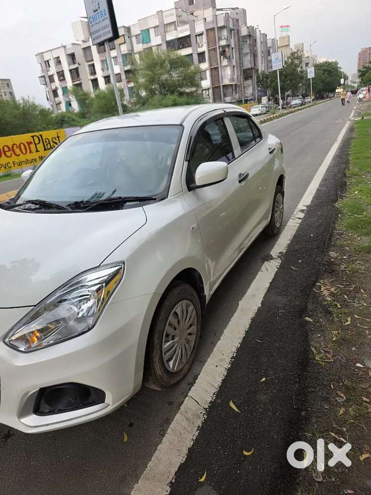 Maruti  Dzire 2023- Company Cng