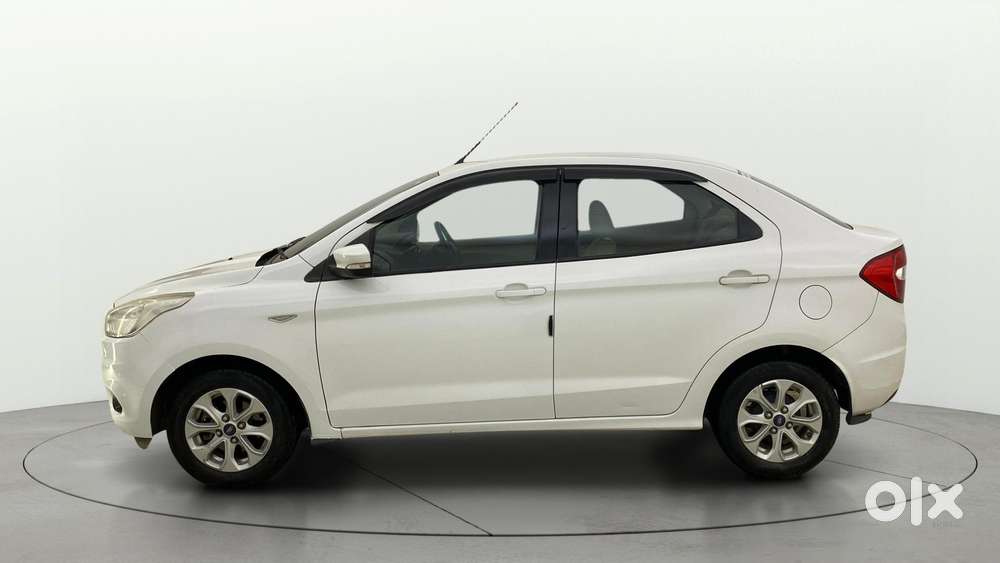 Ford Figo Aspire 1.5 Titanium Ti-vct At, 2015, Petrol