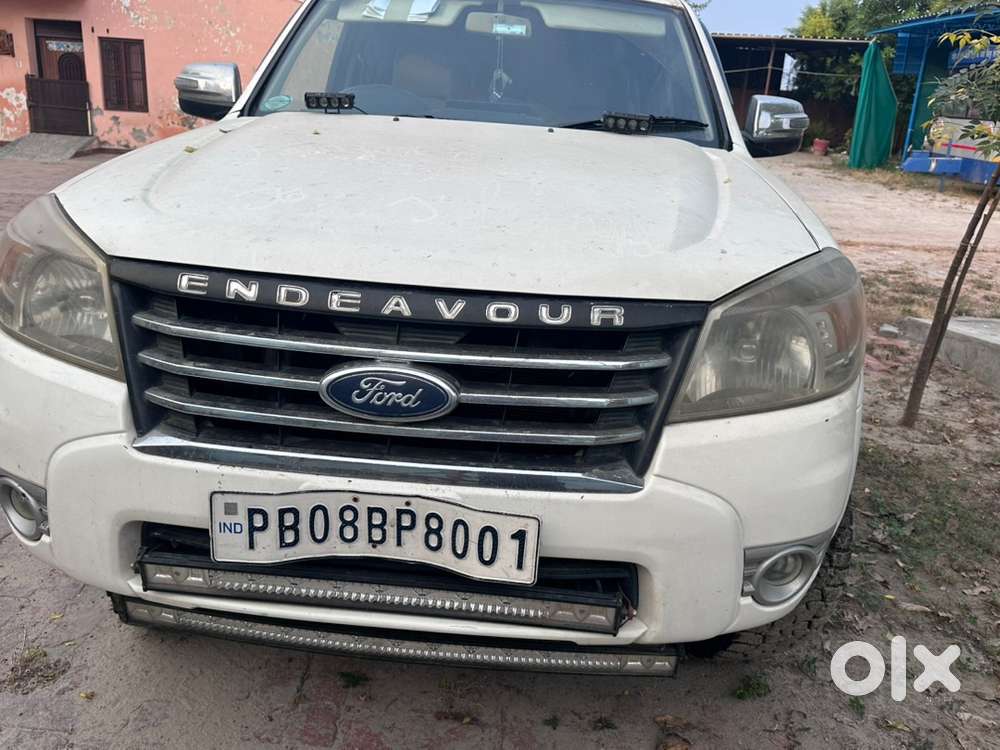 Ford Endeavour 2010 Diesel