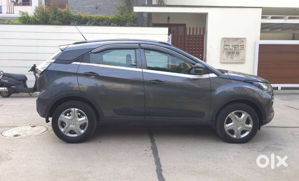 Tata Nexon 1.5 Revotorq Xm (s), 2021, Diesel