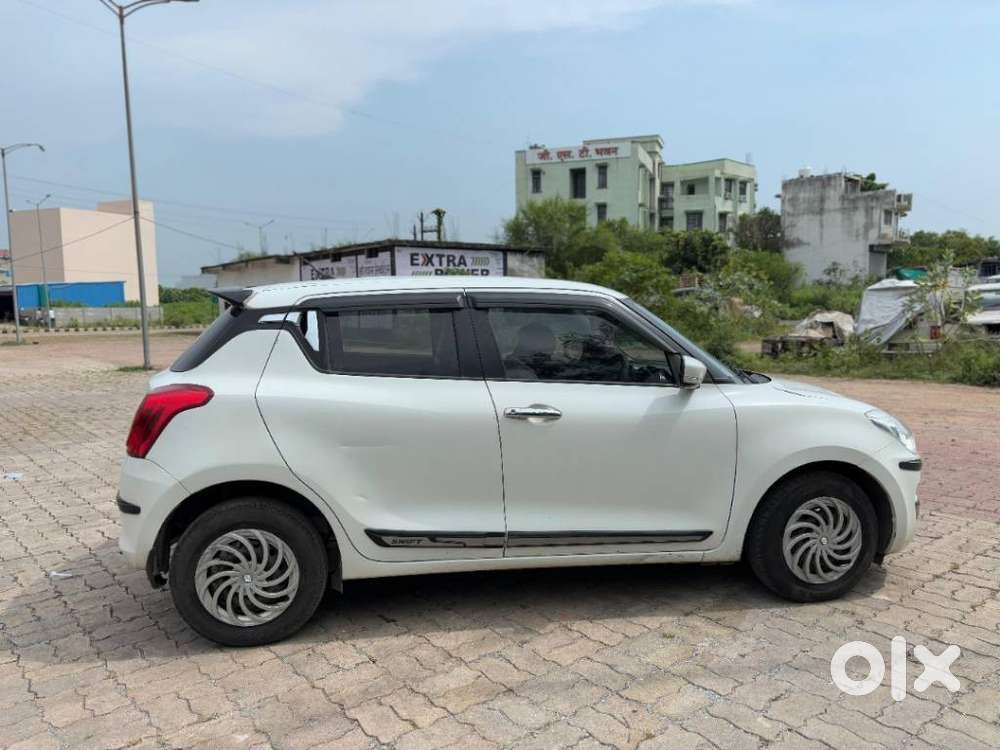 Maruti Suzuki Swift, 2020, Petrol