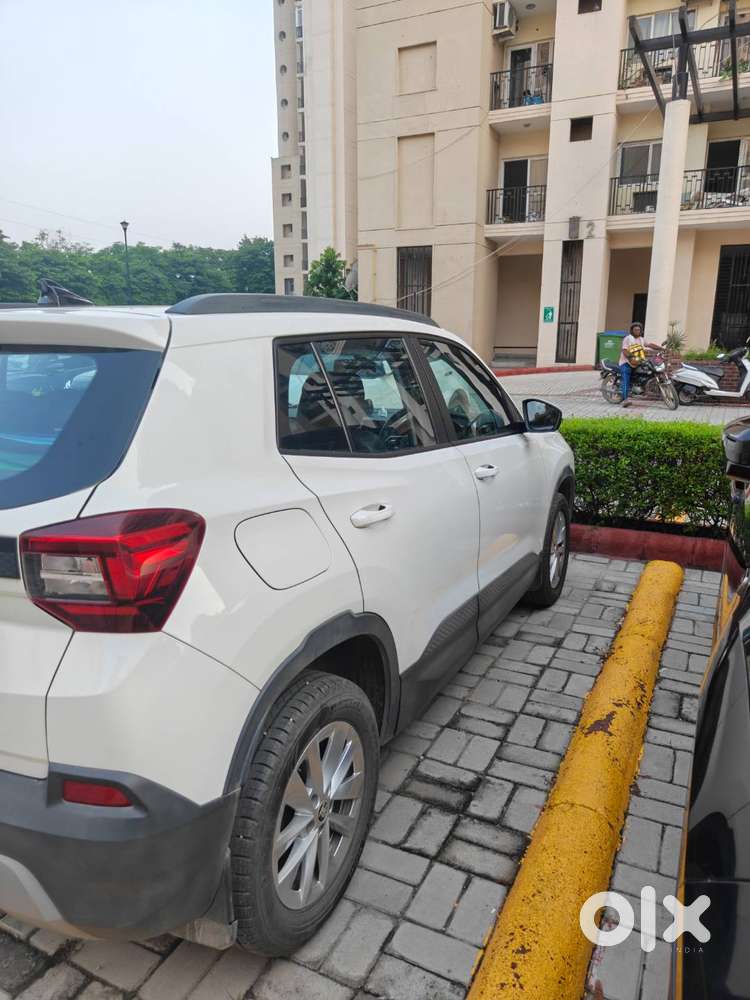 Skoda Kylaq Signature Automatic 2025