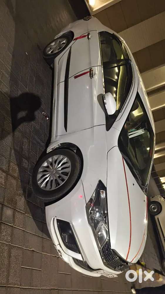 Maruti Suzuki Ciaz 2019 Hybrid Petrol