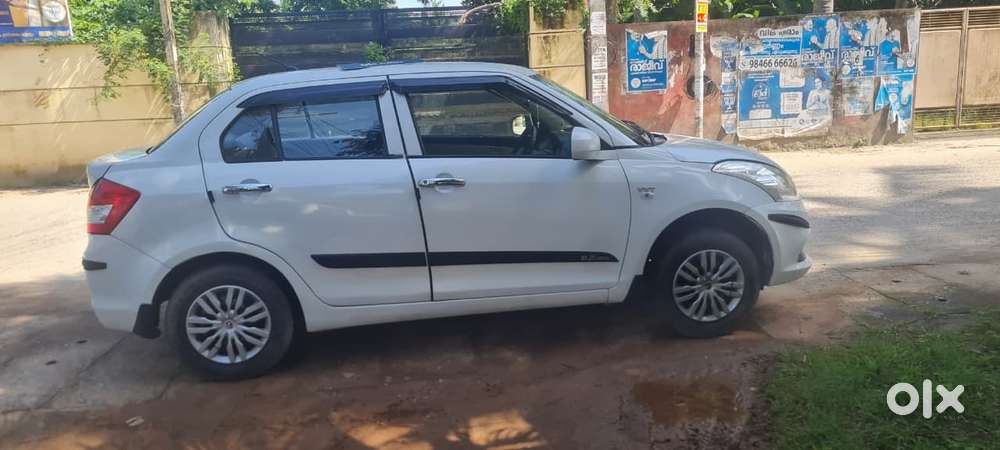 Maruti Suzuki Swift Dzire 1.2 Lxi (o), 2017, Petrol