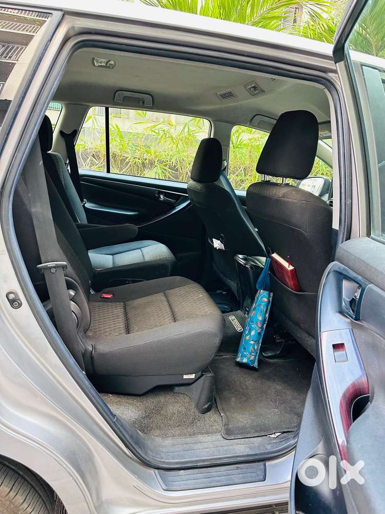 Toyota Innova Crysta 2.4 G Mt 7 Str, 2022, Diesel