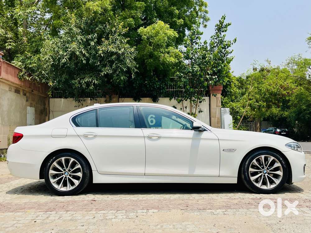 Bmw 5 Series 2.0 520i Luxury Line, 2016, Petrol