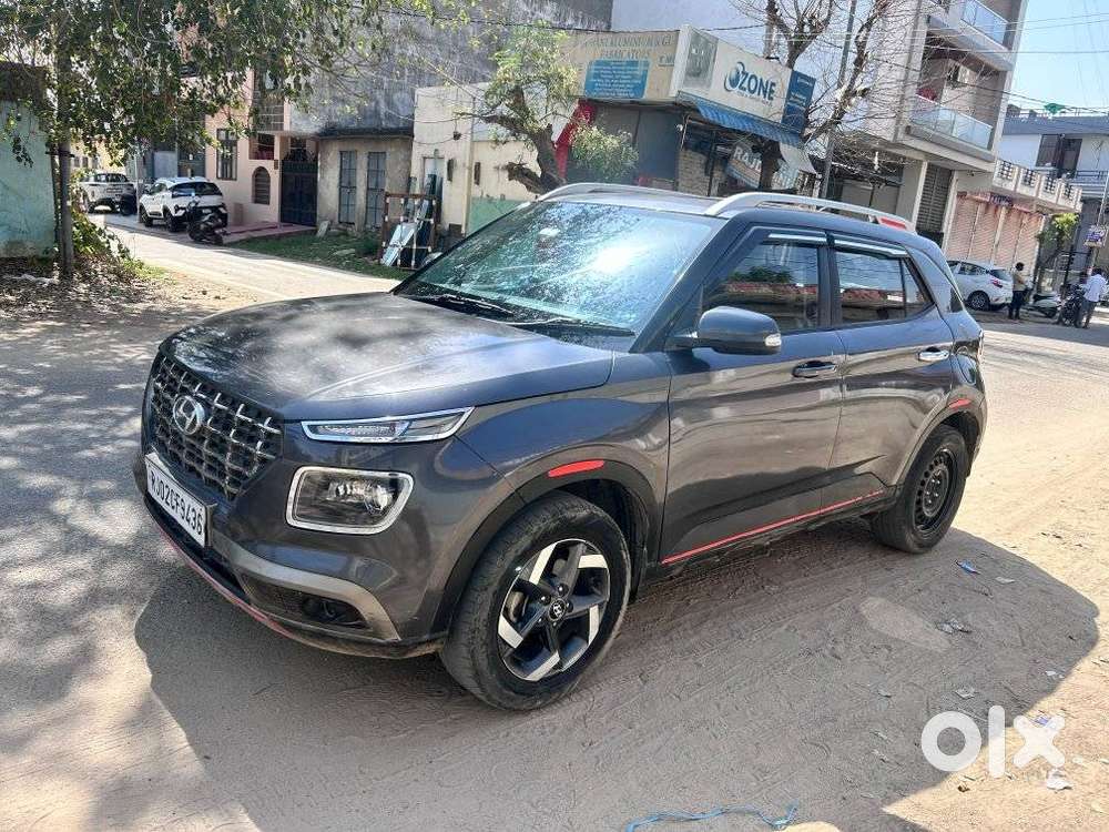 Hyundai Venue 1.0l Turbo Gdi Sx(o) Mt, 2022, Petrol