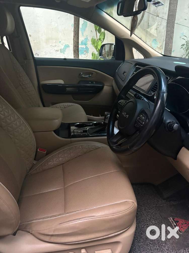 Kia Carnival Limousine Plus 7 Str, 2022, Diesel