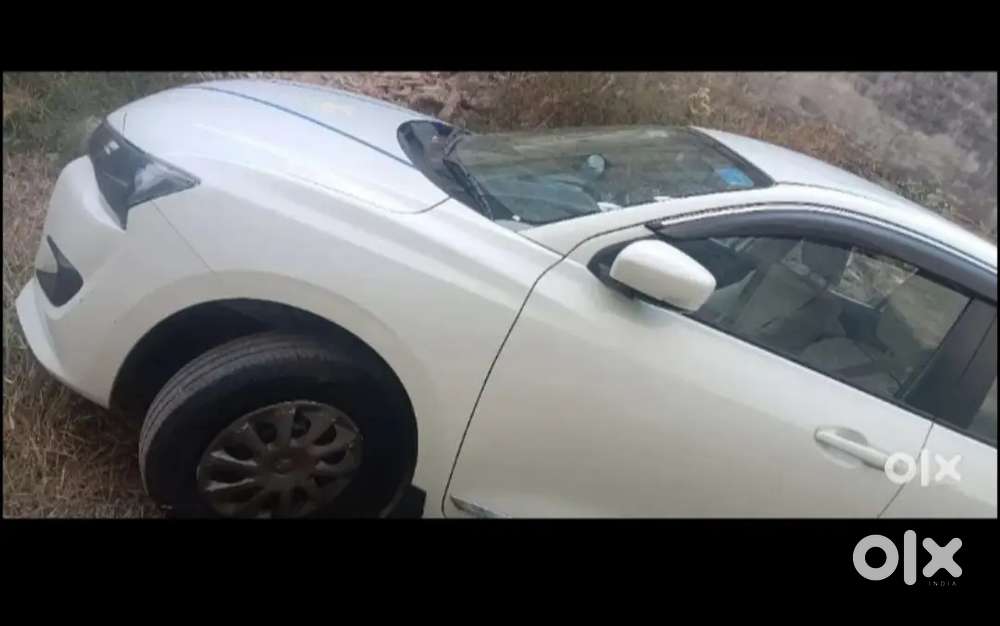Maruti Suzuki Dzire 2025 Cng & Hybrids 8500 Km Driven