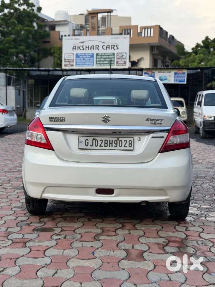 Maruti Suzuki Swift Dzire 1.3 Vxi, 2014, Petrol