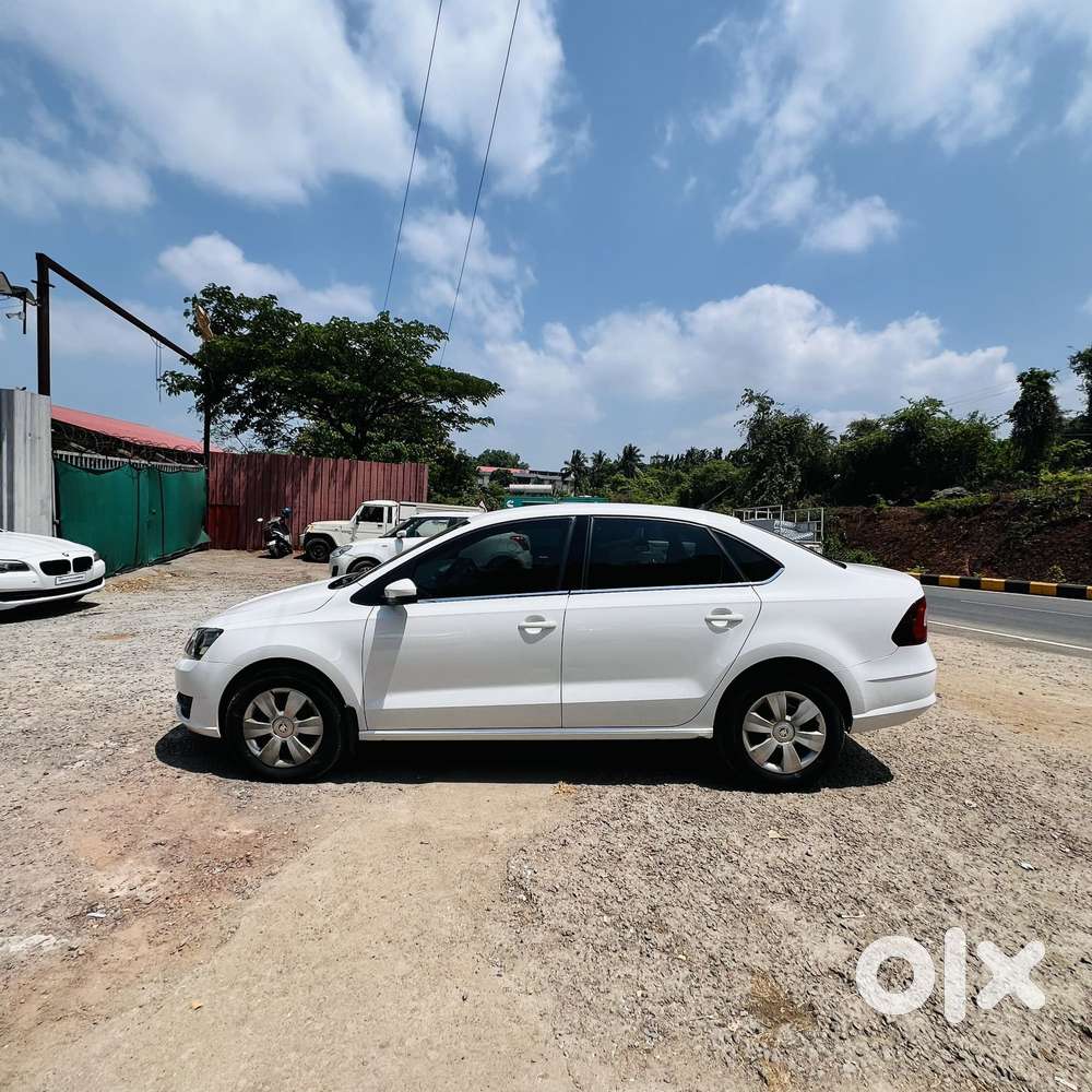 Skoda Rapid 1.0 Tsi Active, 2021, Petrol