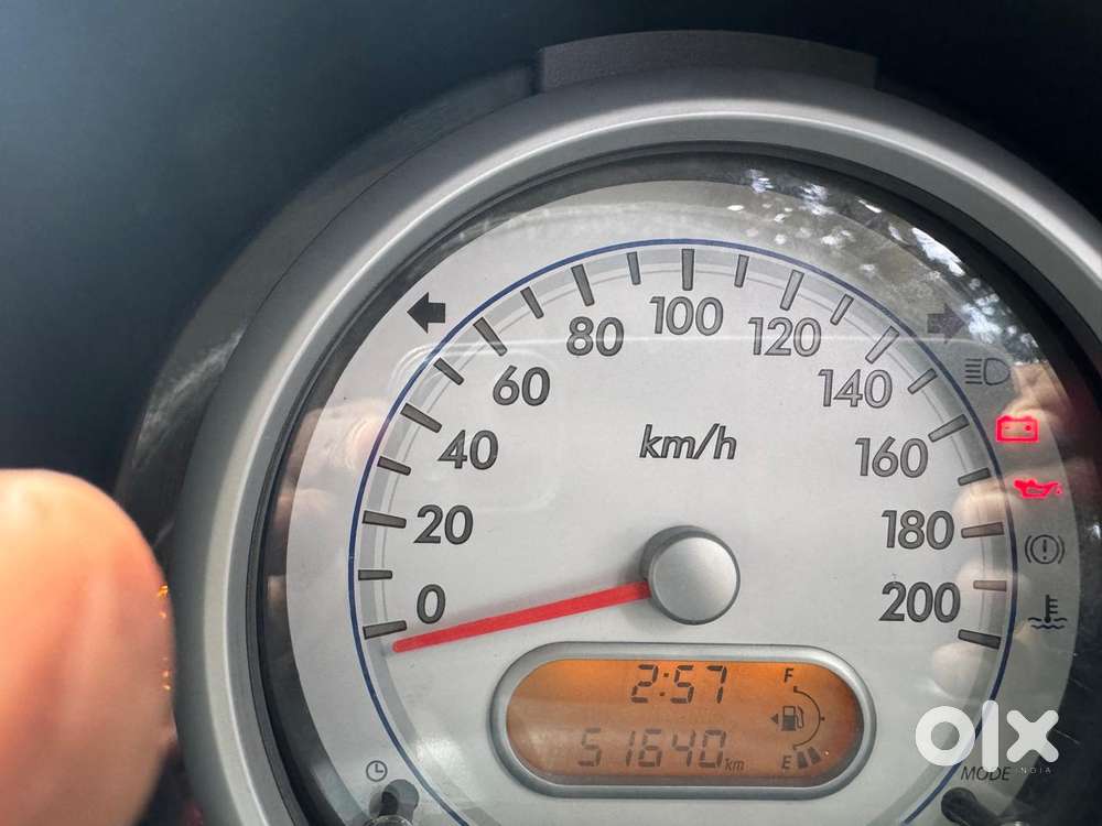 Maruti Suzuki Ritz Vxi, 2014, Petrol