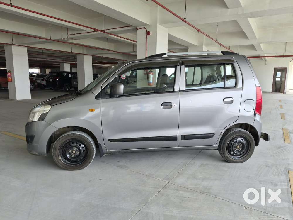 Maruti Suzuki Wagon R Vxi Amt1.2, 2018, Petrol