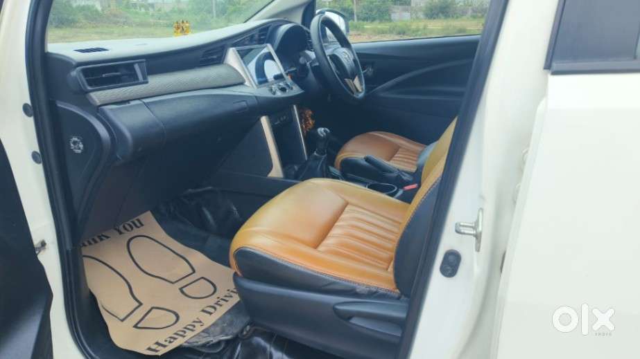 Toyota Innova Crysta 2.4 Gx Mt, 2017, Diesel