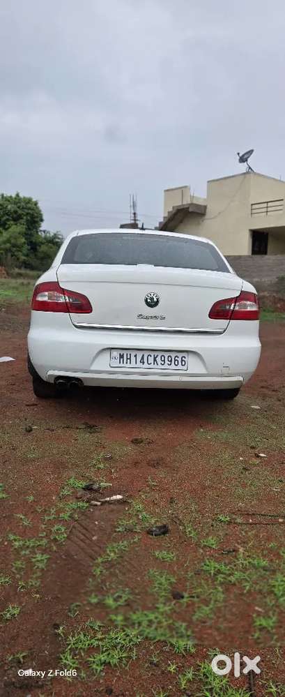 Skoda Superb Elegance 2011
