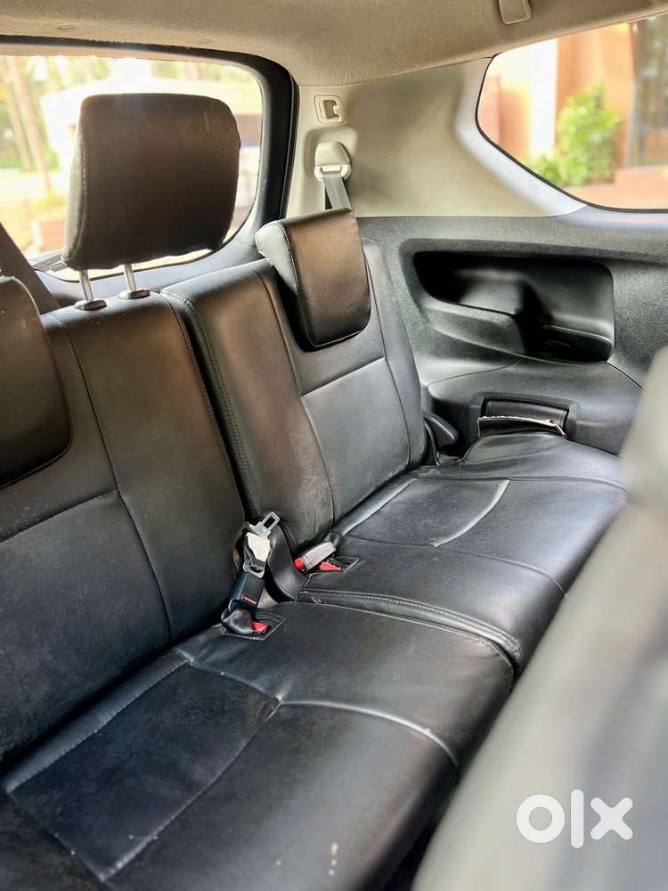 Toyota Innova Crysta 2.4 G Mt 7 Str, 2016, Diesel