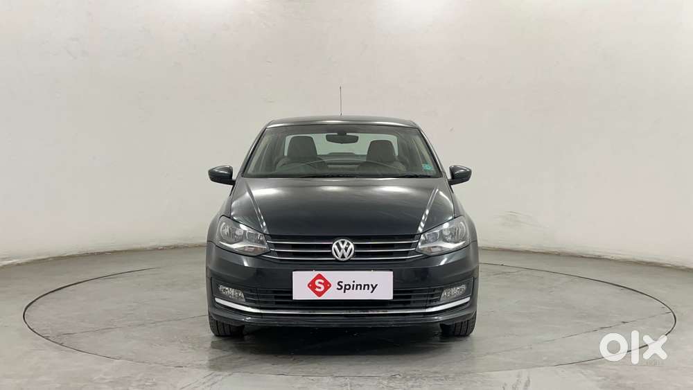 Volkswagen Vento 1.6 Highline, 2016, Petrol