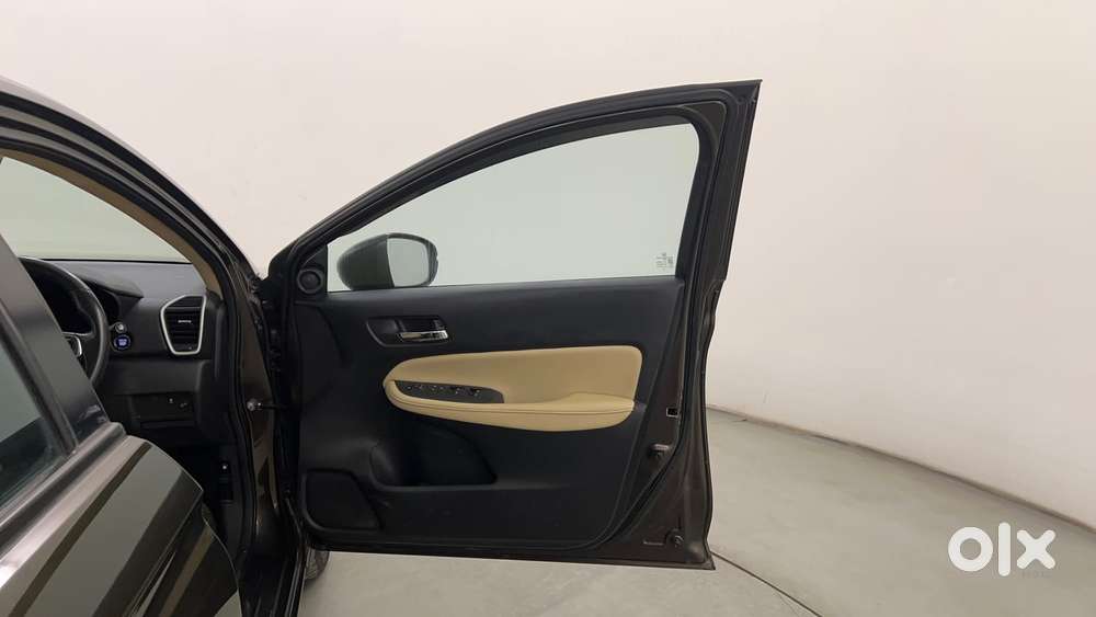 Honda City Zx Petrol Cvt, 2024, Petrol