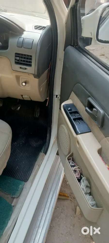 Chevrolet Tavera 2014 Diesel 335000 Km Driven