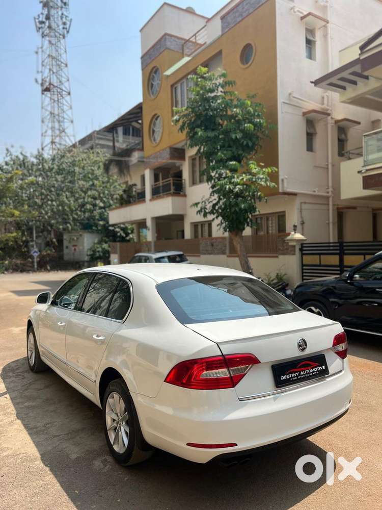 Skoda Superb Style 1.8, 2014, Diesel