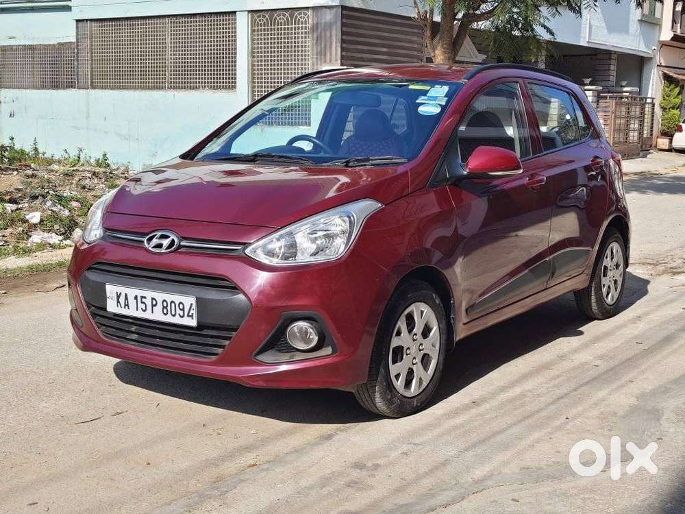 Hyundai Grand I10 2013-2016 Crdi Sportz, 2015, Petrol