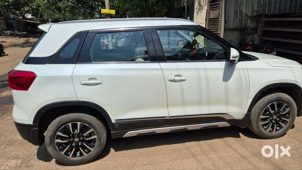Maruti Brezza White 2020 Variant Zxi Plus
