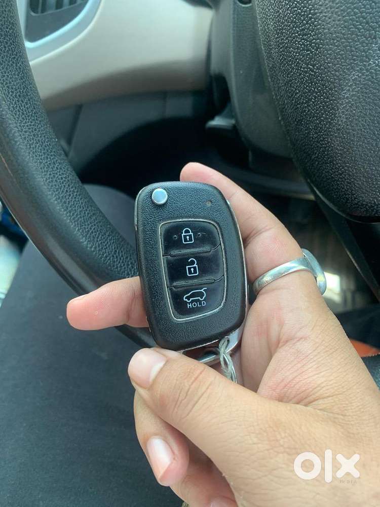 2016 Hyundai Car Manual, 95000 Km Driven