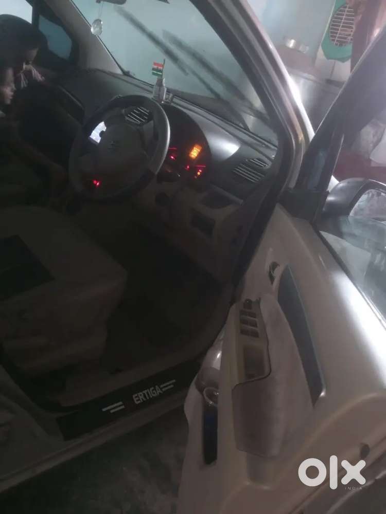 Maruti Suzuki Ertiga Vdi 2012