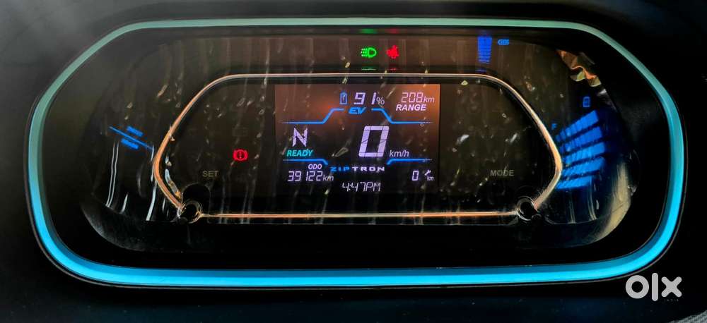 Tata Tiago 1.05 Revotorq Xz, 2023, Electric