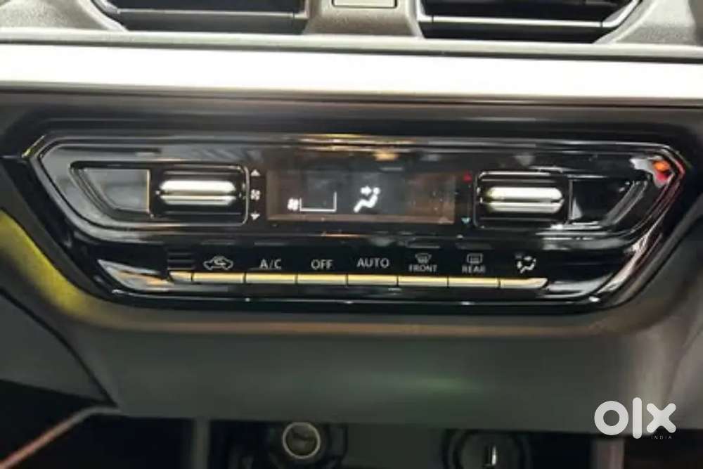 Argent Sell Maruti Suzuki Swift 2022 Year Car
