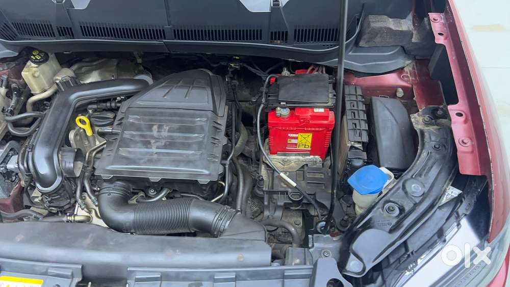 Volkswagen Taigun Topline 1.0 Tsi At (electric Seats), 2022, Petrol