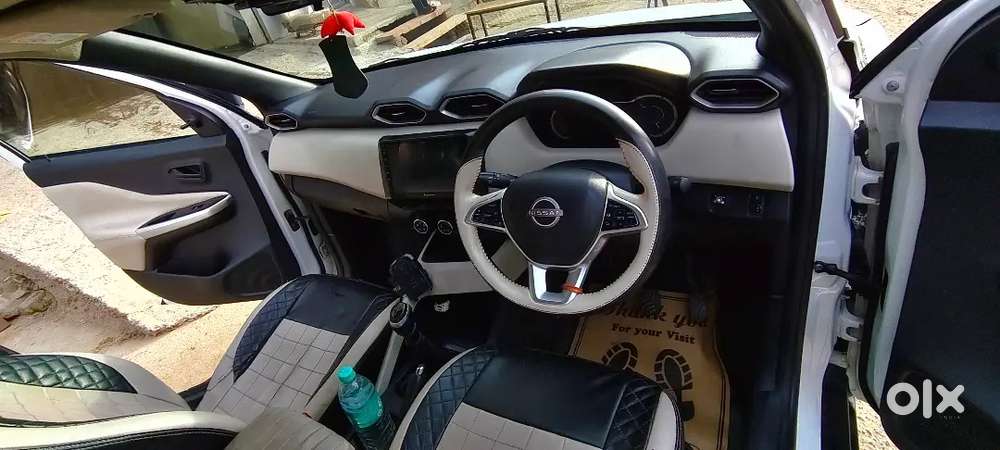 Nissan Magnite 2023 Cng & Hybrids 100000 Km Driven