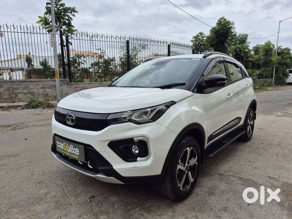 Tata Nexon 1.2 Revotron Xz Plus (s), 2023, Petrol