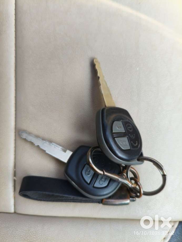 Maruti Suzuki Dzire Vxi Ags, 2024, Petrol