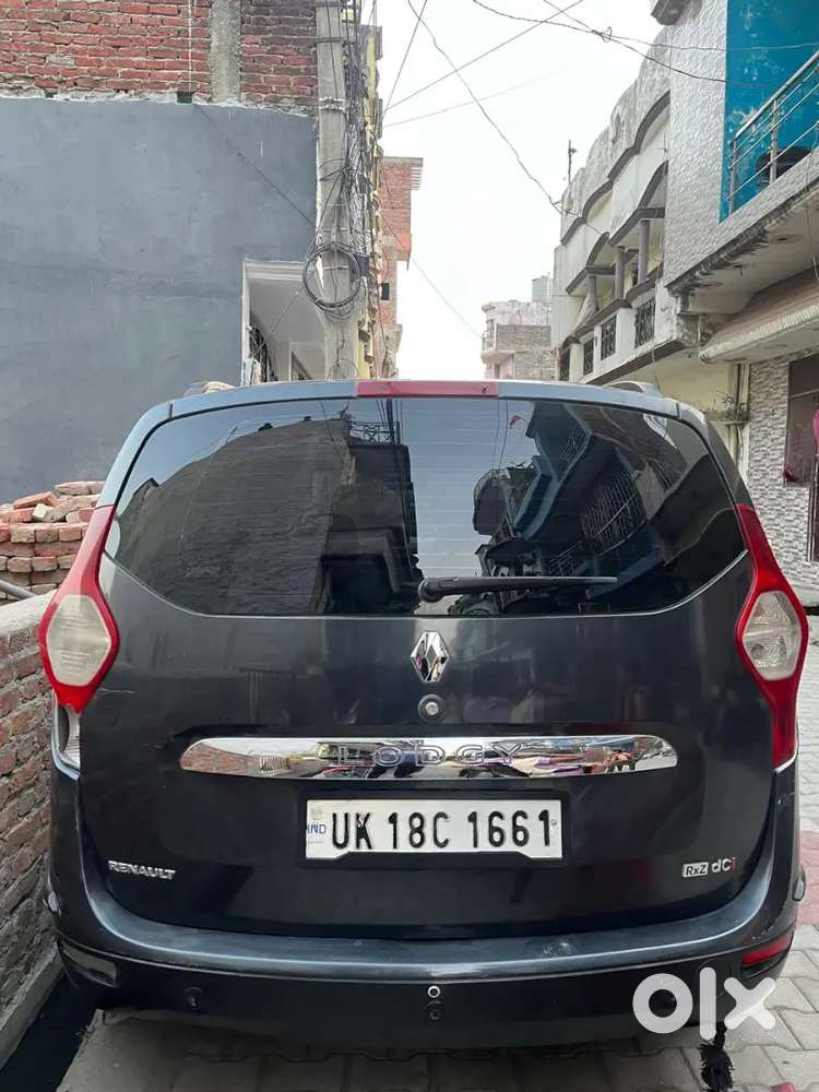 Renault Lodgy 2015 Diesel Well Maintained