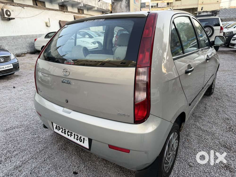 Tata Indica Vista 2008-2013 Safire Gvx, 2011, Petrol