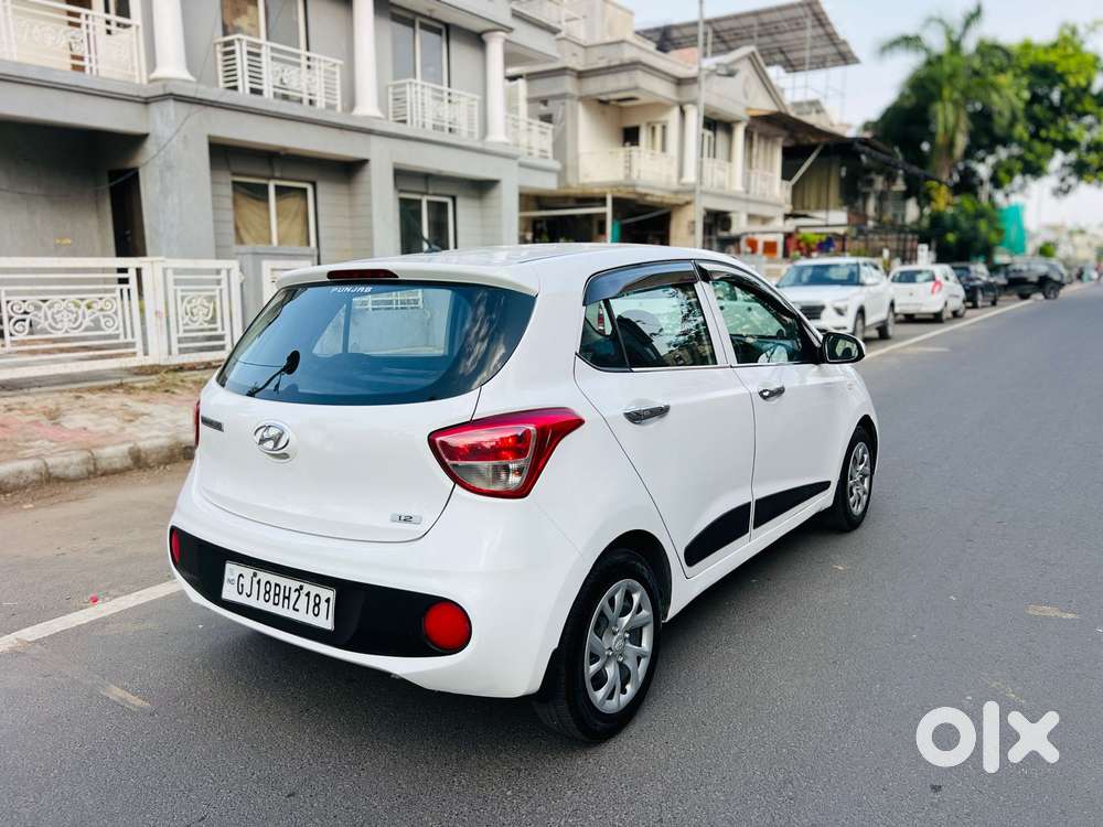 Hyundai Grand I10 Sportz O 1.2, 2017, Cng & Hybrids