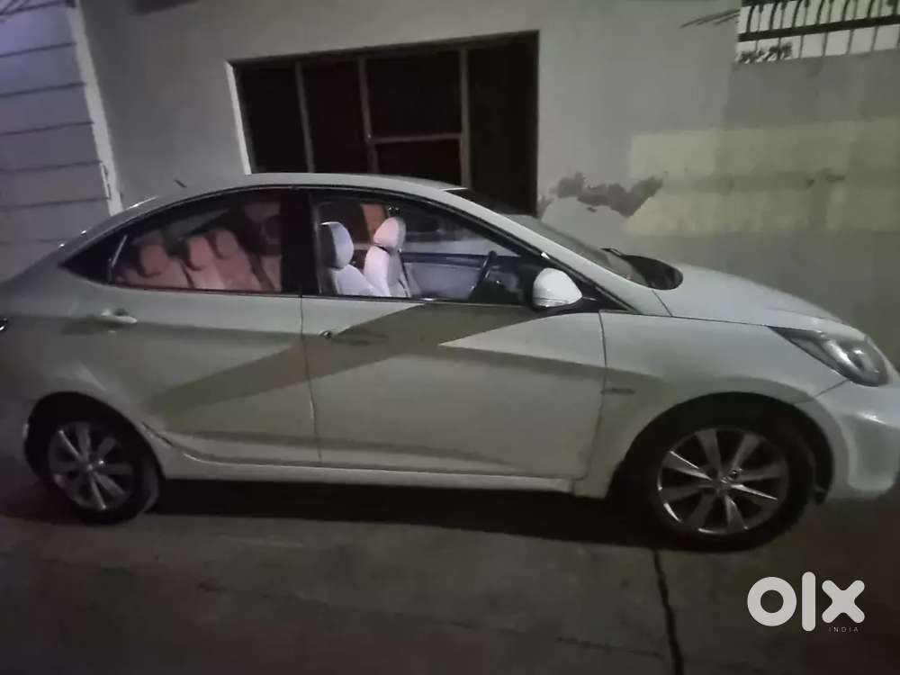 Hyundai Fluidic Verna 2012 Diesel 206000 Km Driven