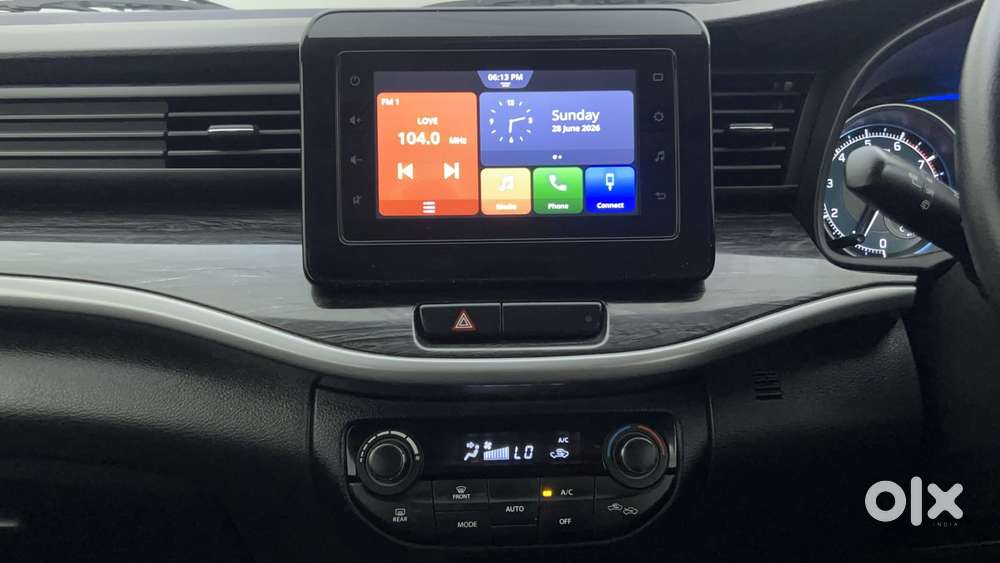 Maruti Suzuki Xl6 1.5 Zeta Mt, 2022, Petrol
