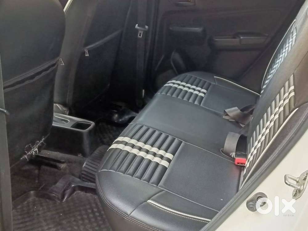 Maruti Suzuki Swift Vvt Lxi, 2021, Petrol