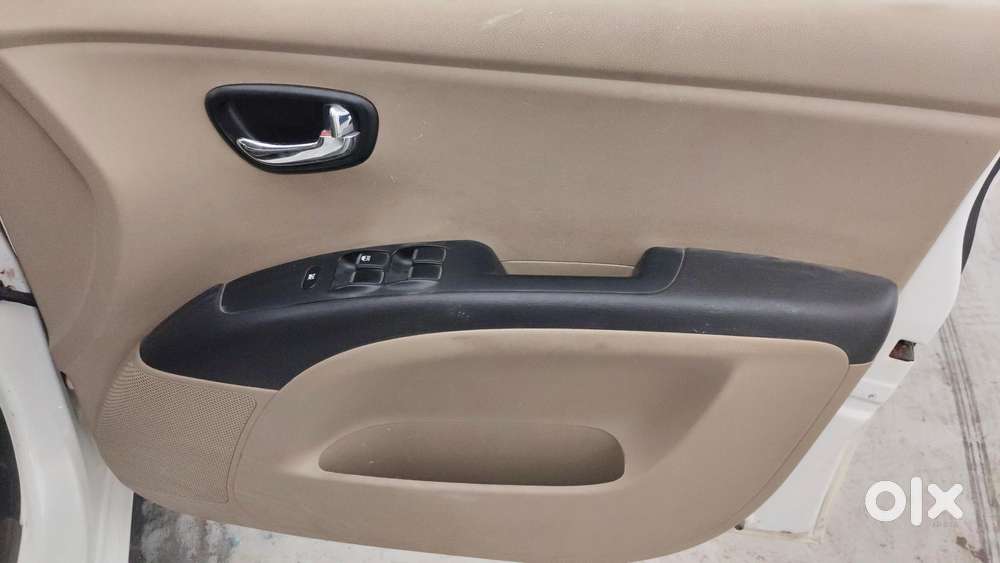 Hyundai I10 Sportz 1.1l, 2014, Petrol